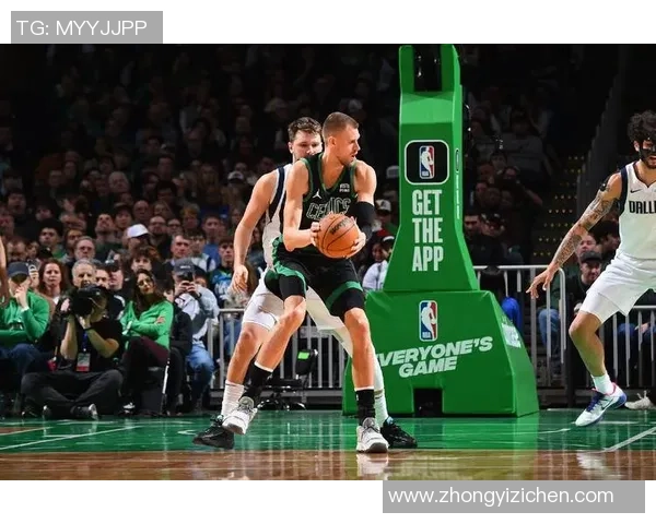 11月18日勇士与独行侠精彩对决直播预告及赛前分析