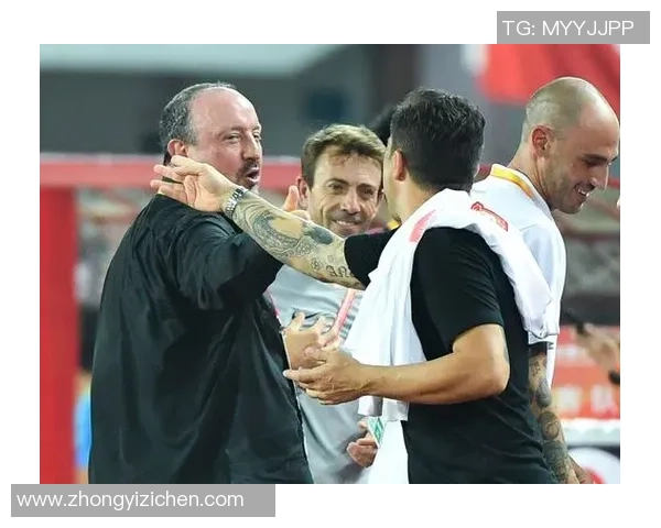 中超激战大连一方迎战广州恒大淘宝争夺胜利荣耀之战